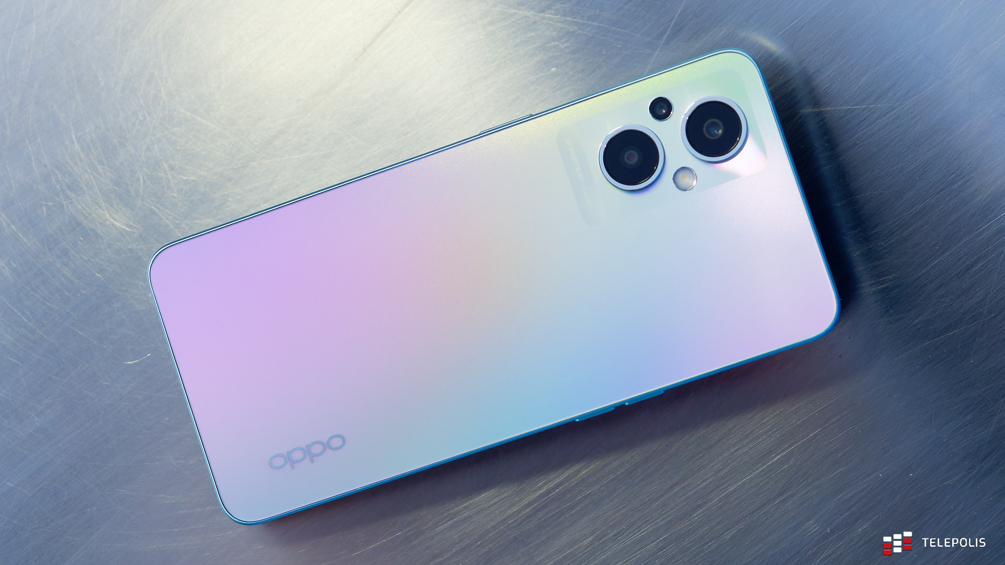 OPPO Reno7 Lite 5G – i życie nabiera barw. Jakości – niekoniecznie