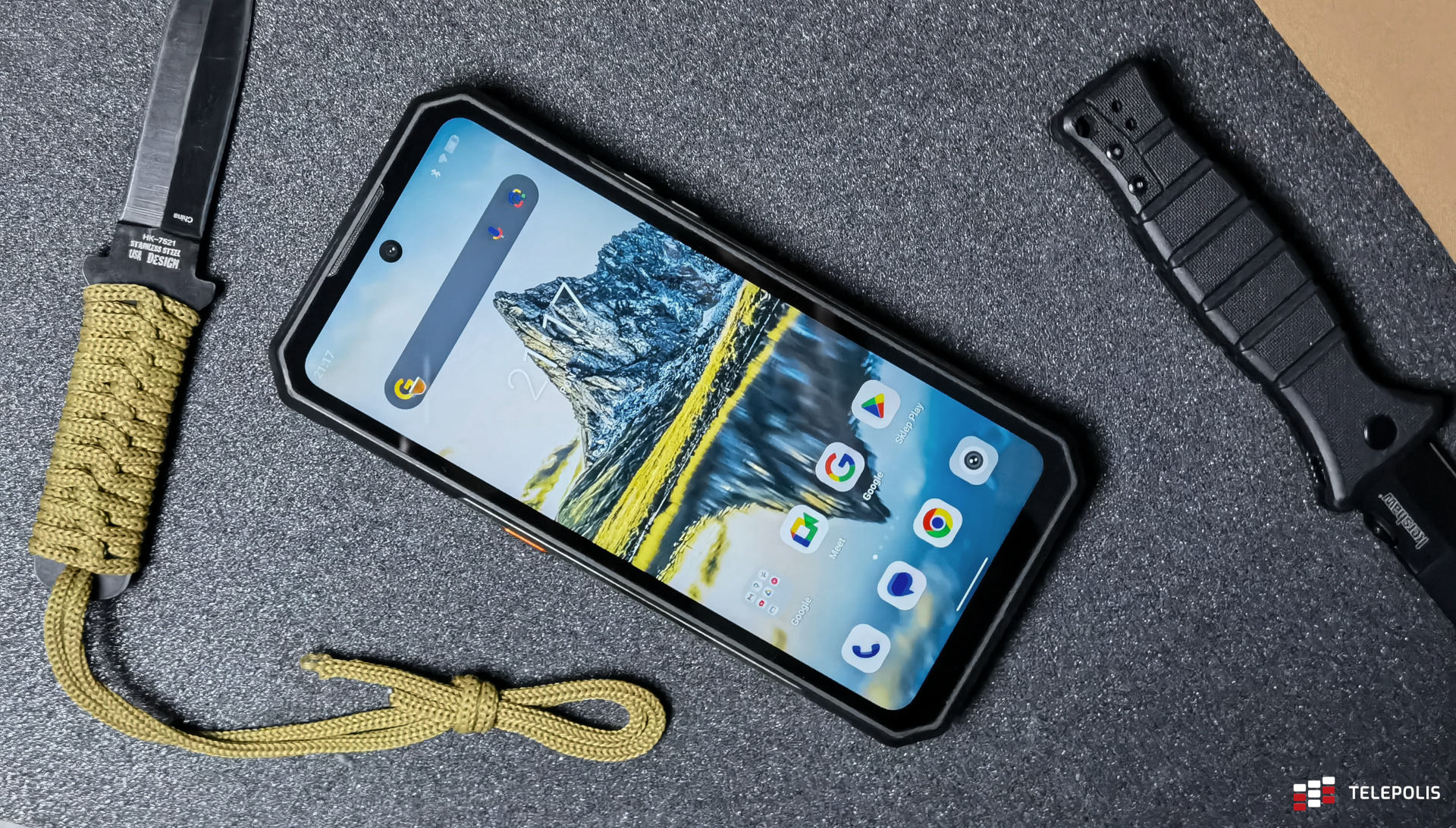 Pancerny Oukitel WP30 Pro ma dwa ekrany. Sprawdzam, czy to ma sens