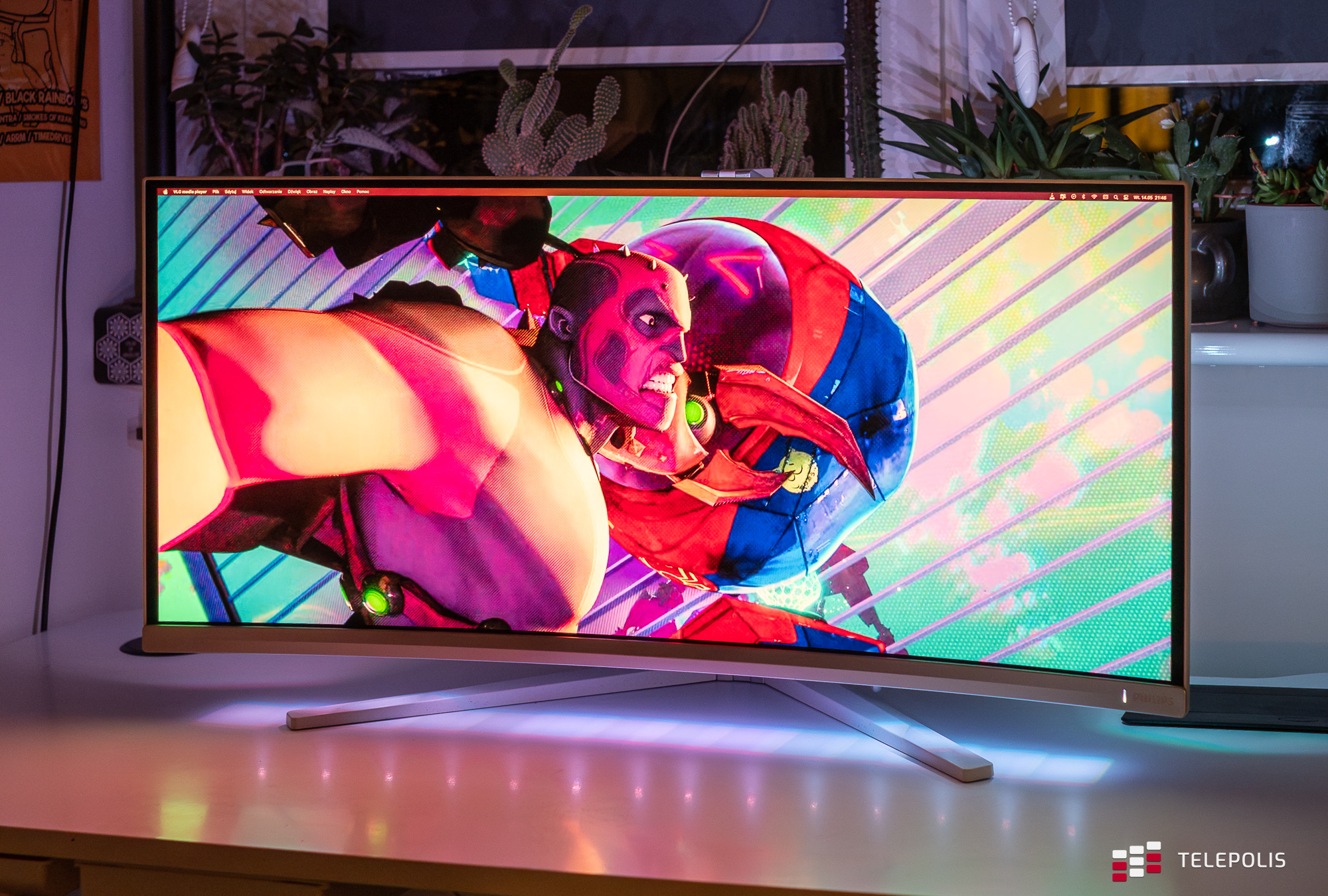 Co jest białe, duże i bez kompromisów? Test monitora Evnia 34M2C8600