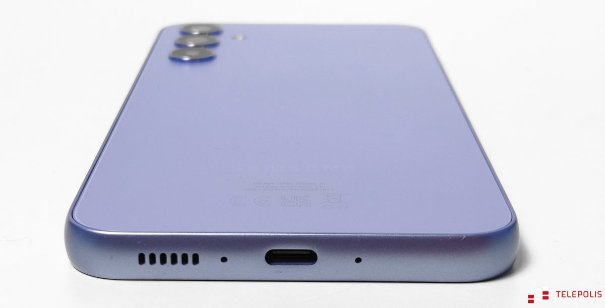 Samsung Galaxy A34 5G: dobry średniak udający flagowca (test)
