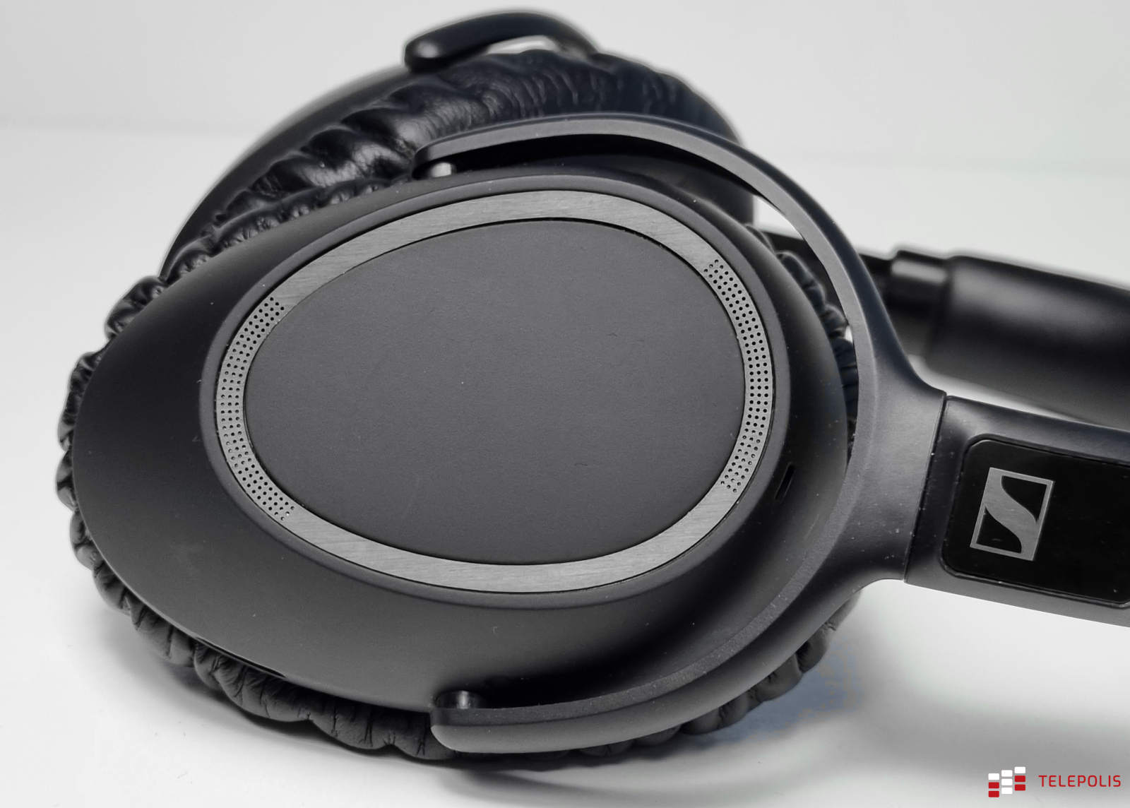 Sennheiser PXC 550-II: niezłe słuchawki ANC na ulicę i w podróż