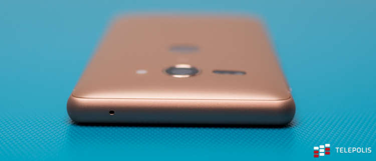 Test telefonu Sony Xperia XZ2 Compact - prawdziwa mała wojowniczka