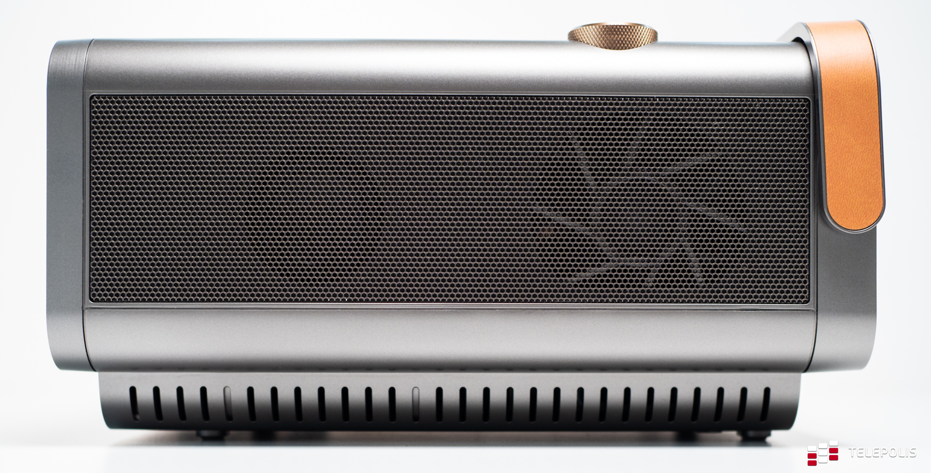Wyrzuciłem telewizor i wstawiłem to. ViewSonic X11-4K – test
