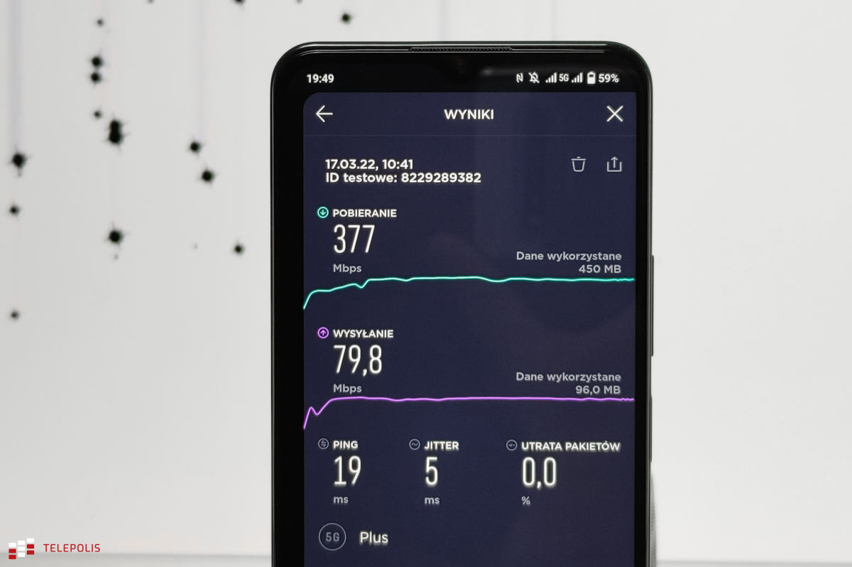 Vivo Y76 5G: świetny wygląd to nie wszystko (test)