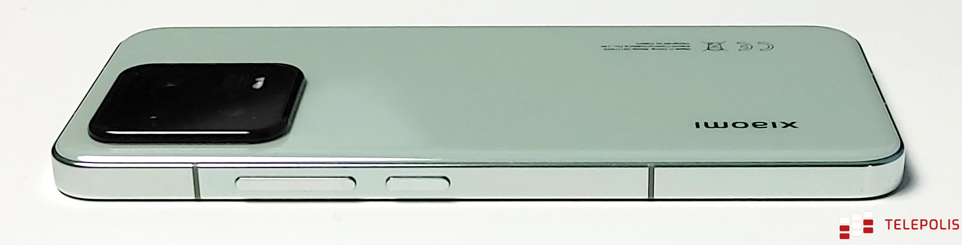 Xiaomi 13 to najlepszy mały smartfon z Androidem (test)