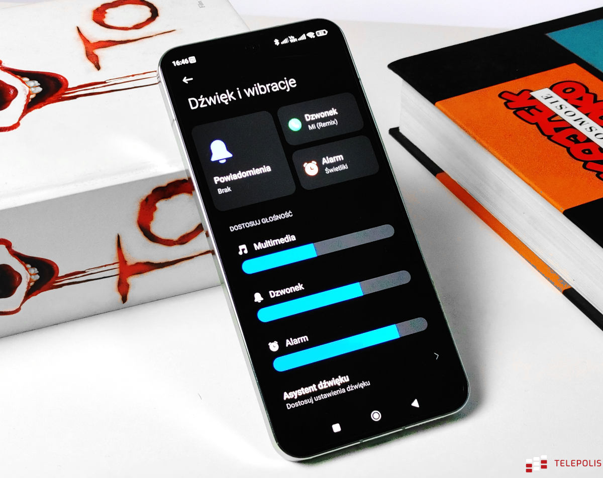Xiaomi 13 to najlepszy mały smartfon z Androidem (test)