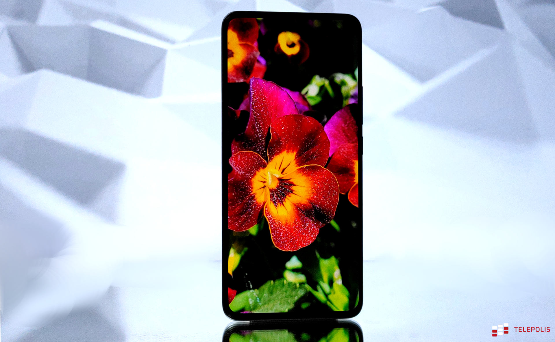 Xiaomi Poco F5 Pro: lepszego nie kupisz (test)