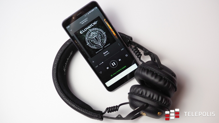 Test telefonu Xiaomi Redmi 6 - oda do przeciętności