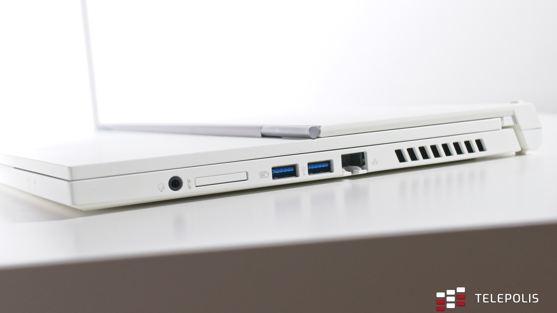 Acer ConceptD 3 Ezel – test unikalnego laptopa dla grafików