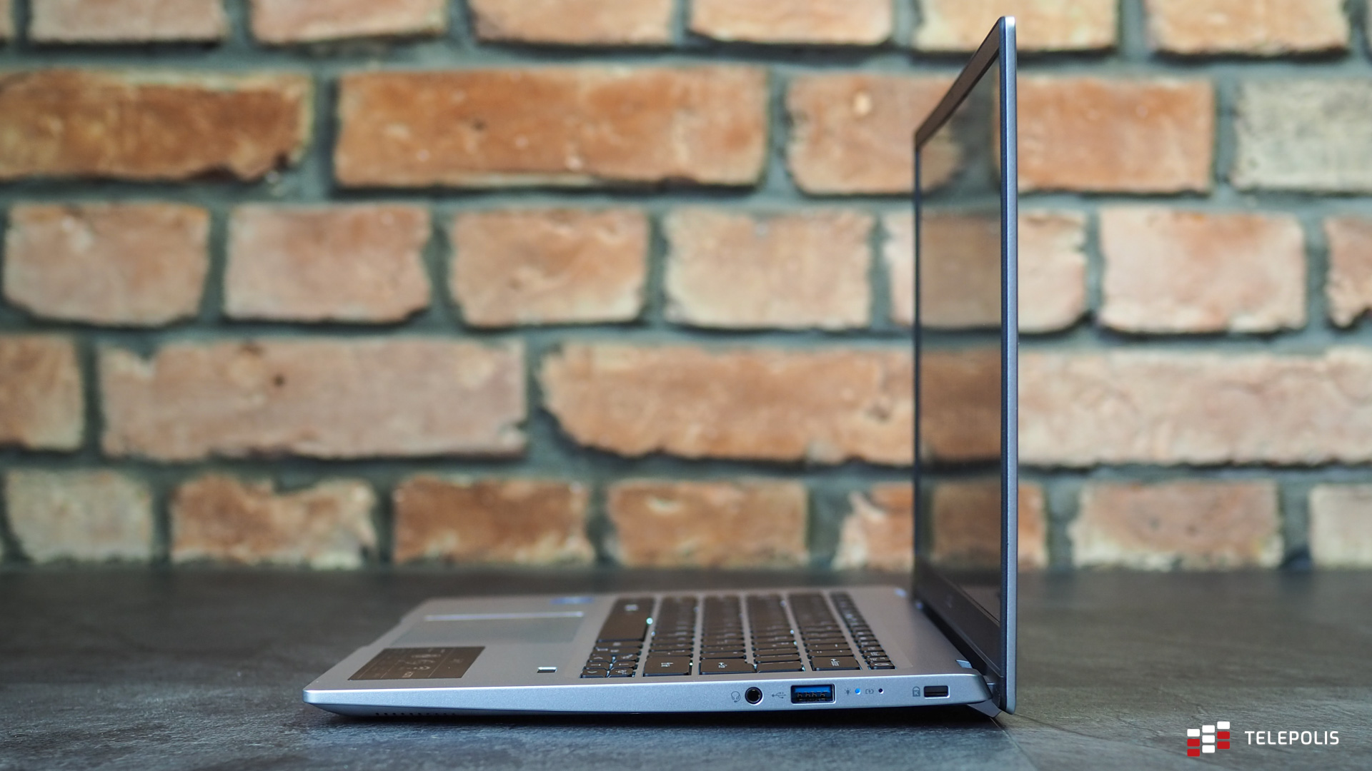 Testuję laptop za 1400 zł, i to z MS Office w cenie. Nie ma lipy