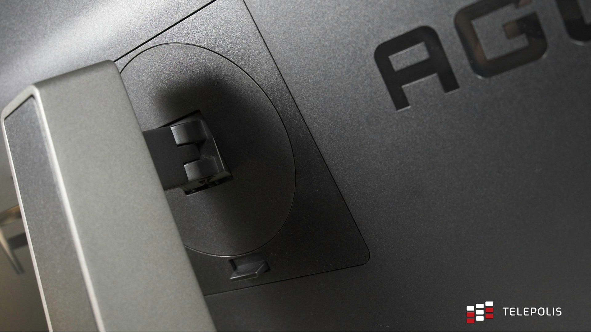 AOC AGON PRO PD32M – monitor tak dobry, że zwala z nóg (test)