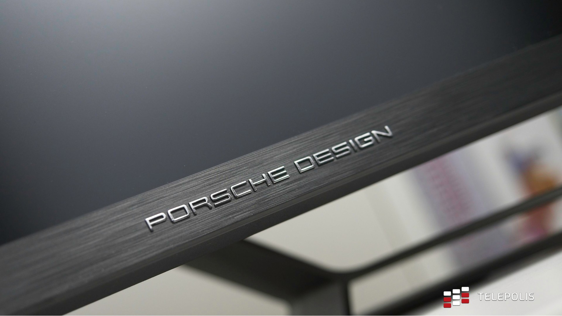 AOC AGON PRO PD32M – monitor tak dobry, że zwala z nóg (test)