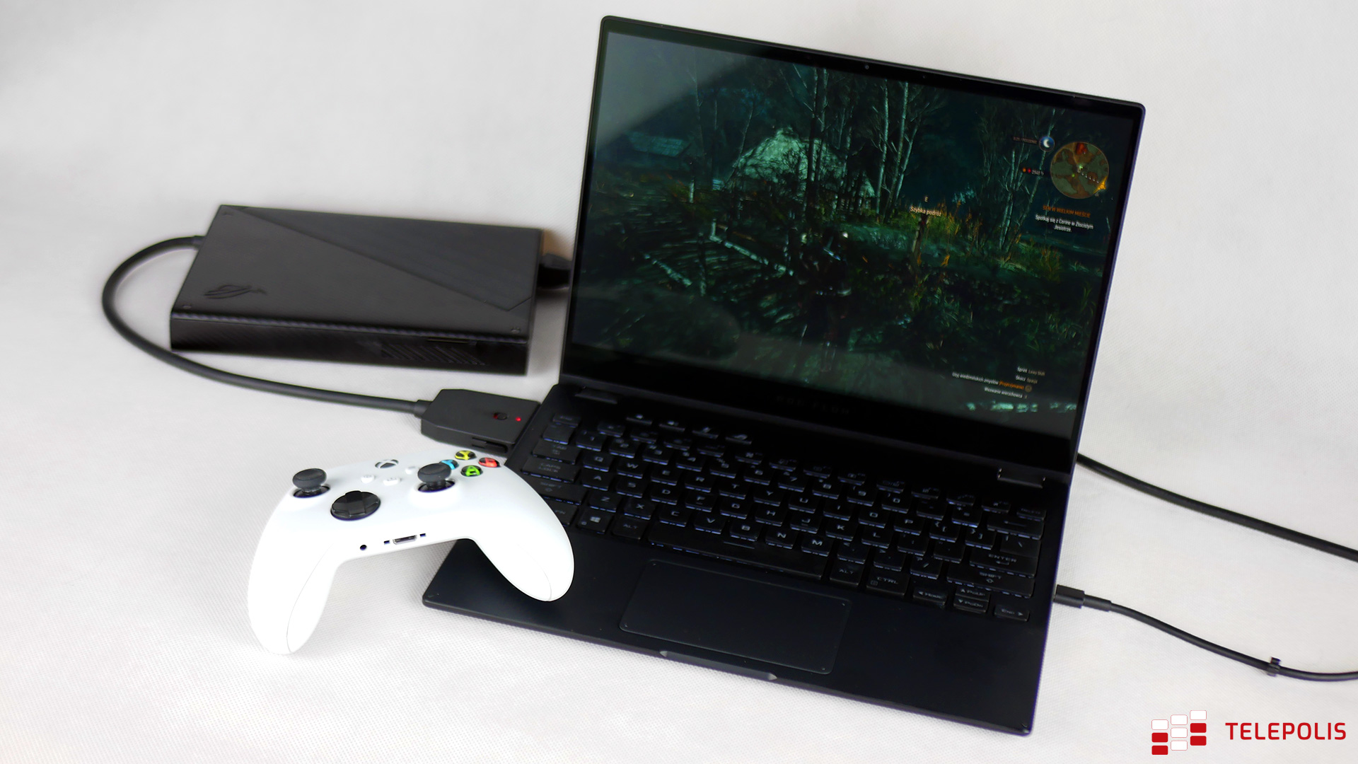 Asus ROG Flow X13 i do mobilnej pracy, i do stacjonarnego grania