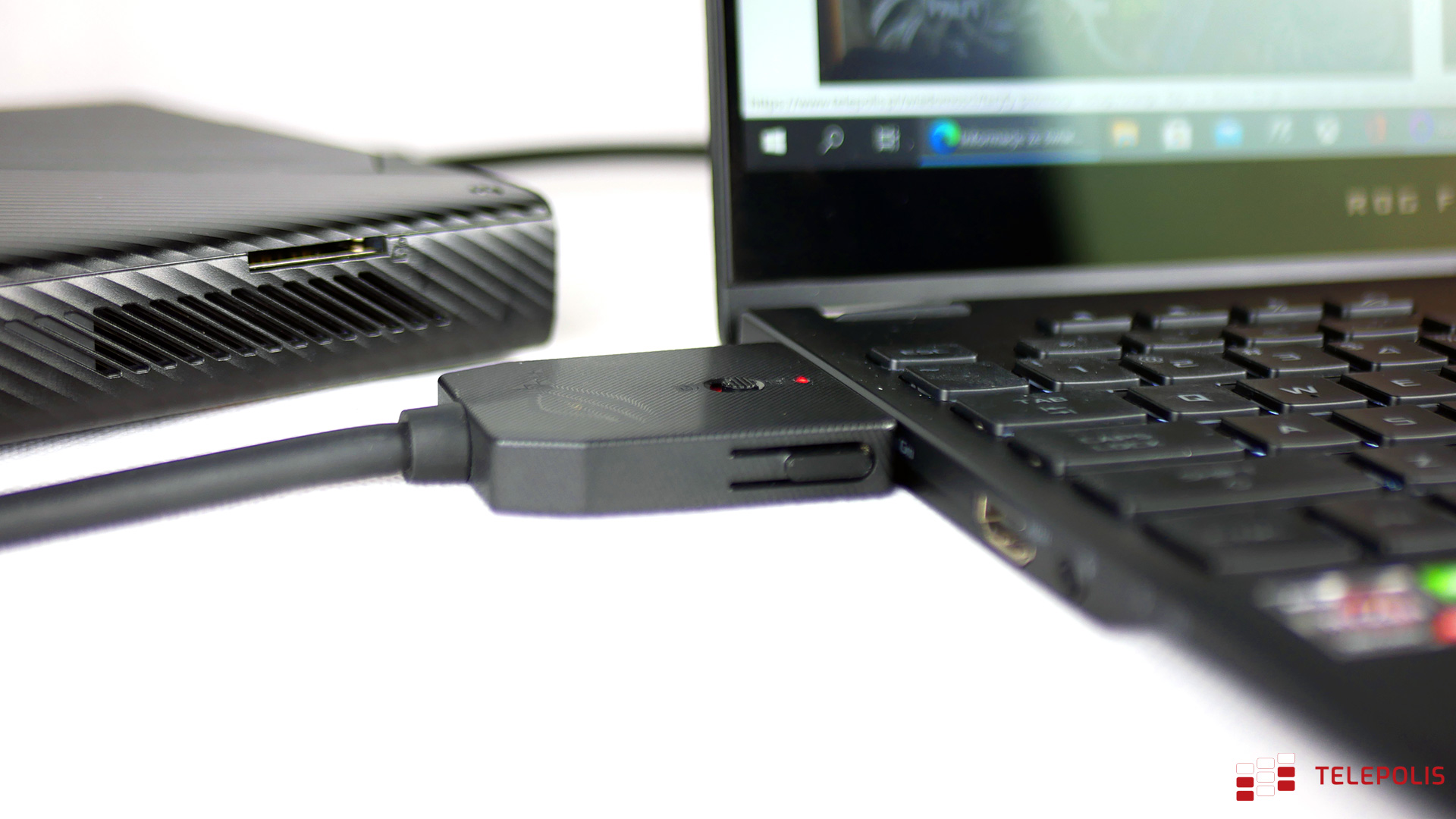 Asus ROG Flow X13 i do mobilnej pracy, i do stacjonarnego grania