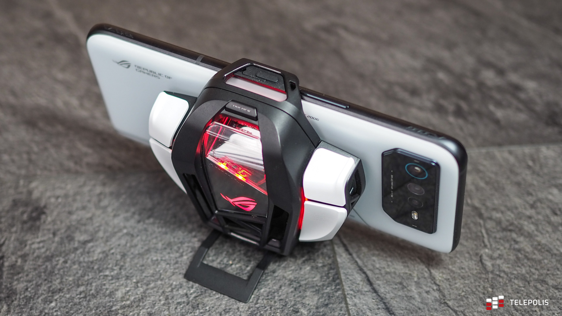 Asus ROG Phone 6 Pro – potężny smartfon dla graczy (test)