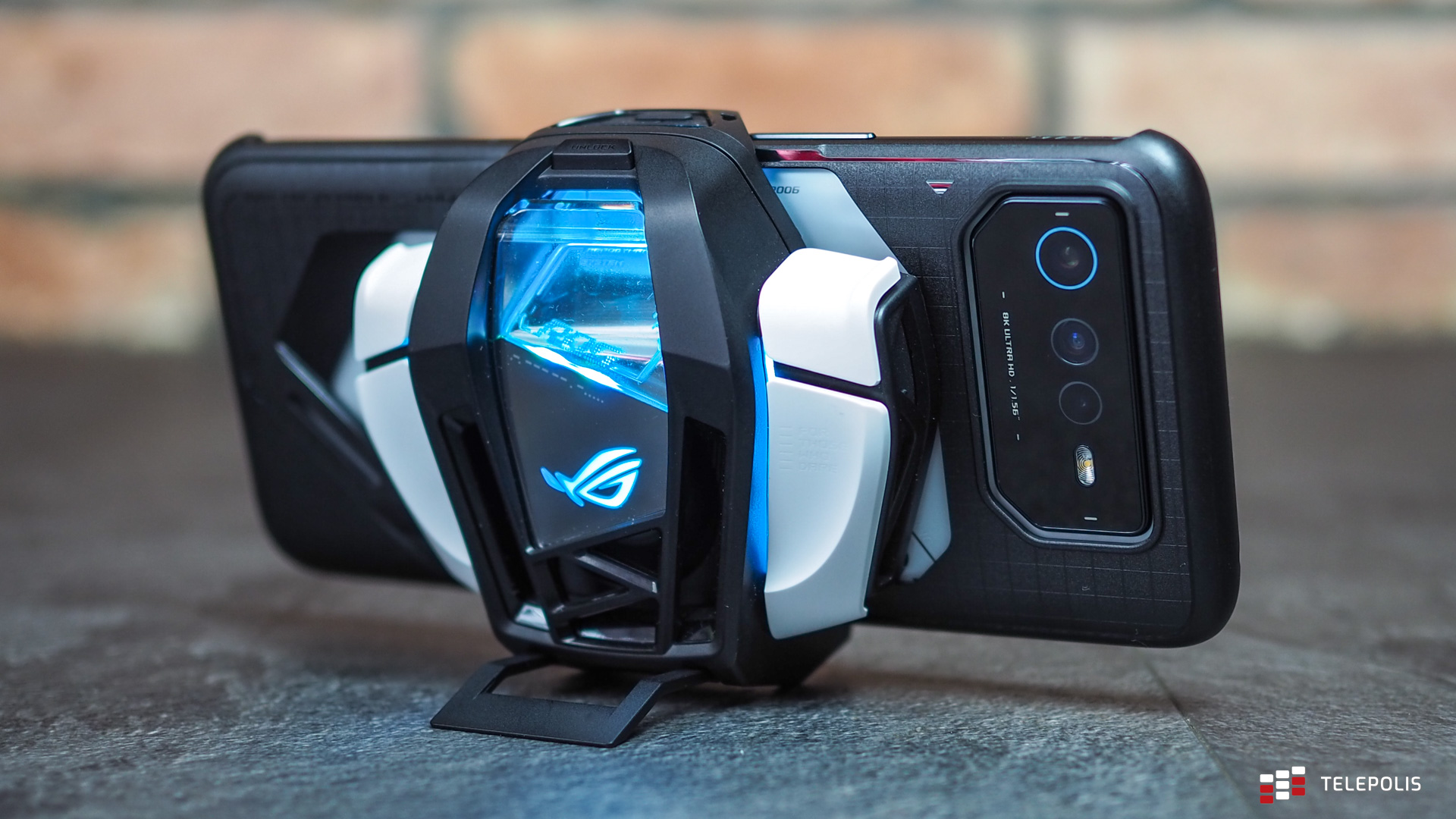 Asus ROG Phone 6 Pro – potężny smartfon dla graczy (test)