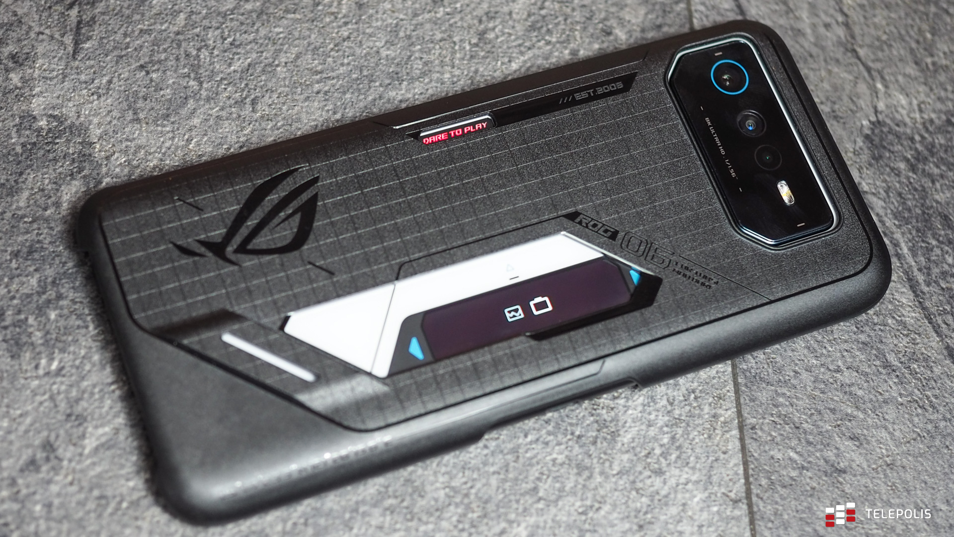 Asus ROG Phone 6 Pro – potężny smartfon dla graczy (test)