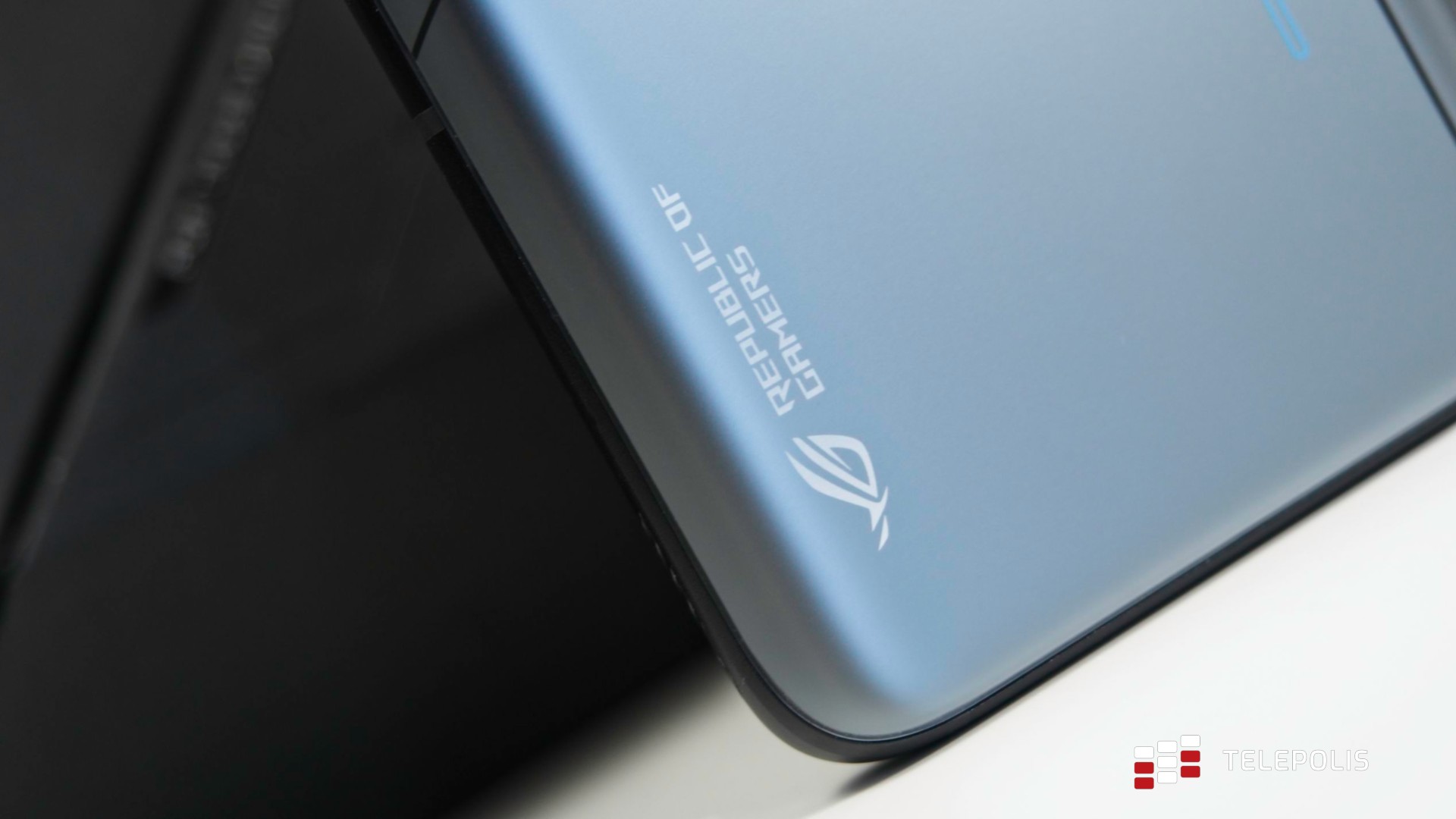 Gorący telefon. Dosłownie. ASUS ROG Phone 6D Ultimate – test