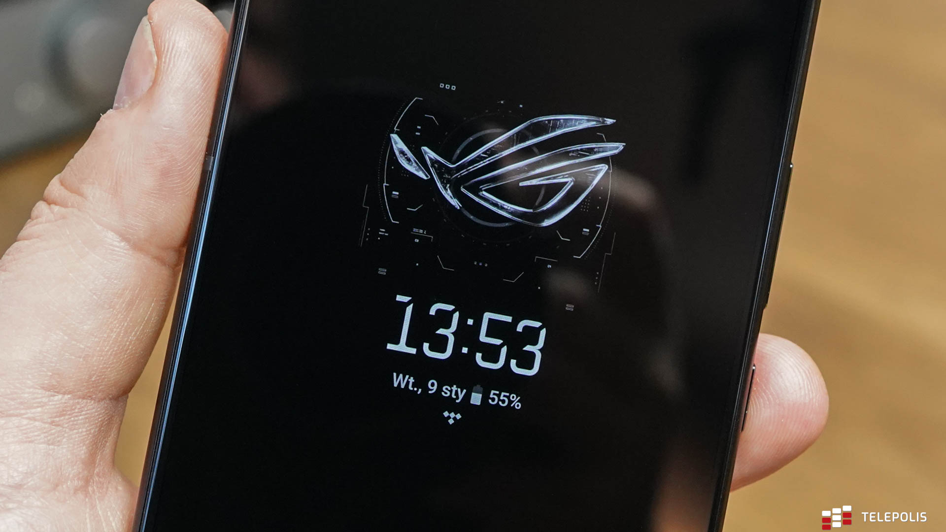 Asus ROG Phone 8 Pro to „wilk w owczej skórze”. Test potwora dla graczy