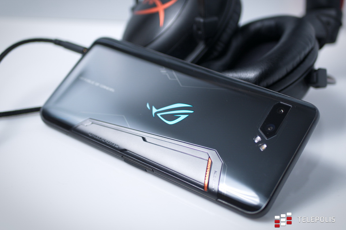 Asus ROG Phone II - gamingowy potwór z ludzką twarzą