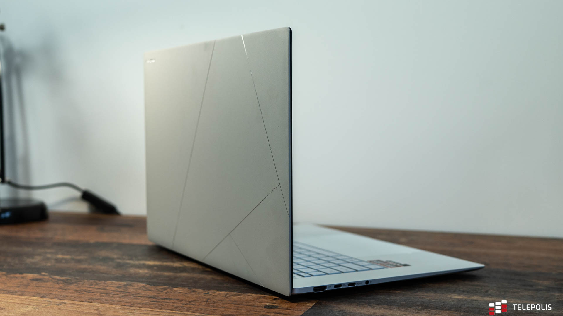 ASUS potwierdza wyższe ceny. Powodem przeniesienie produkcji