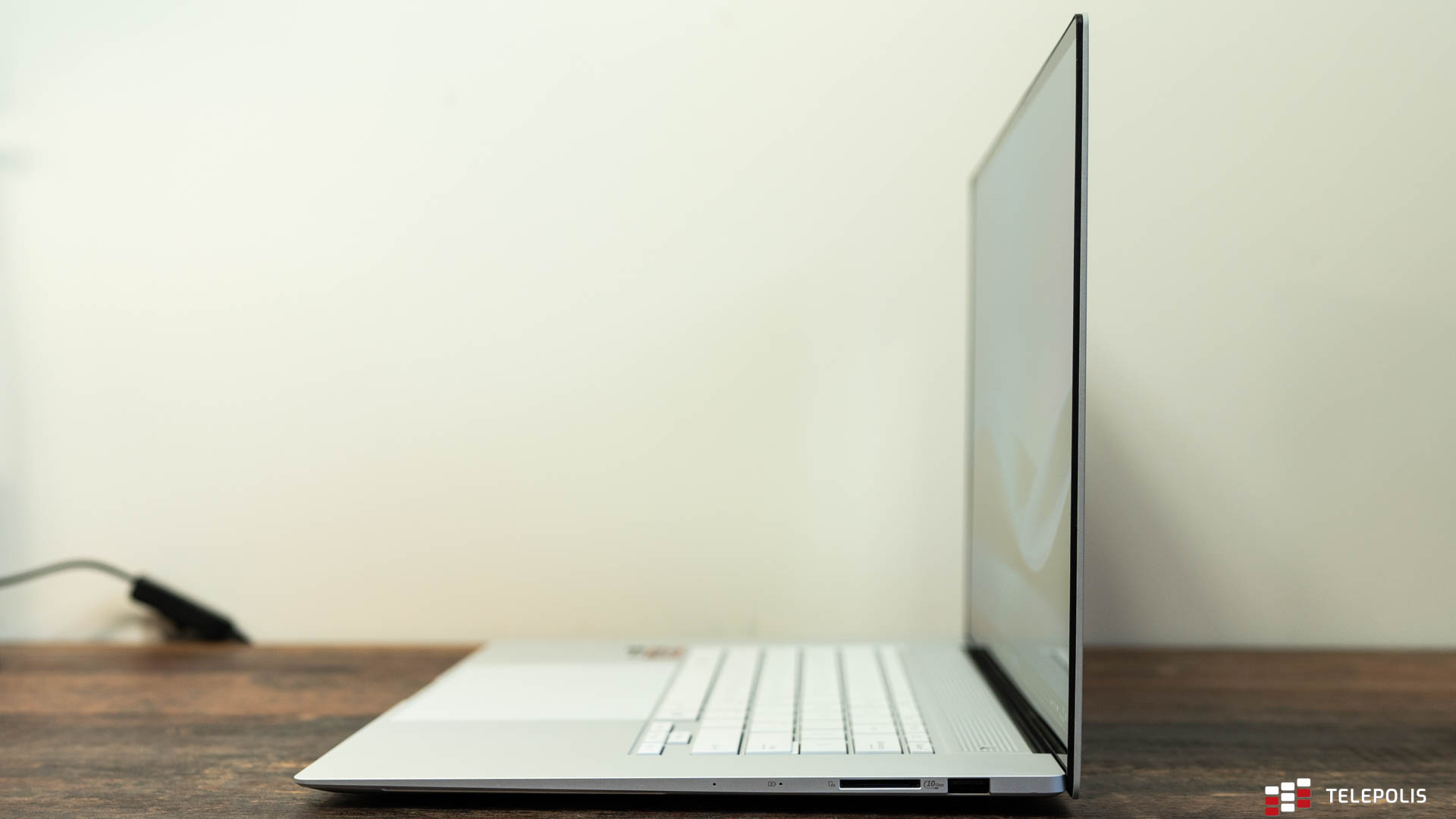 Najlepszy Copilot+ PC na rynku? Testujemy Asus Zenbook S 16 z Ryzen AI 9 HX 370