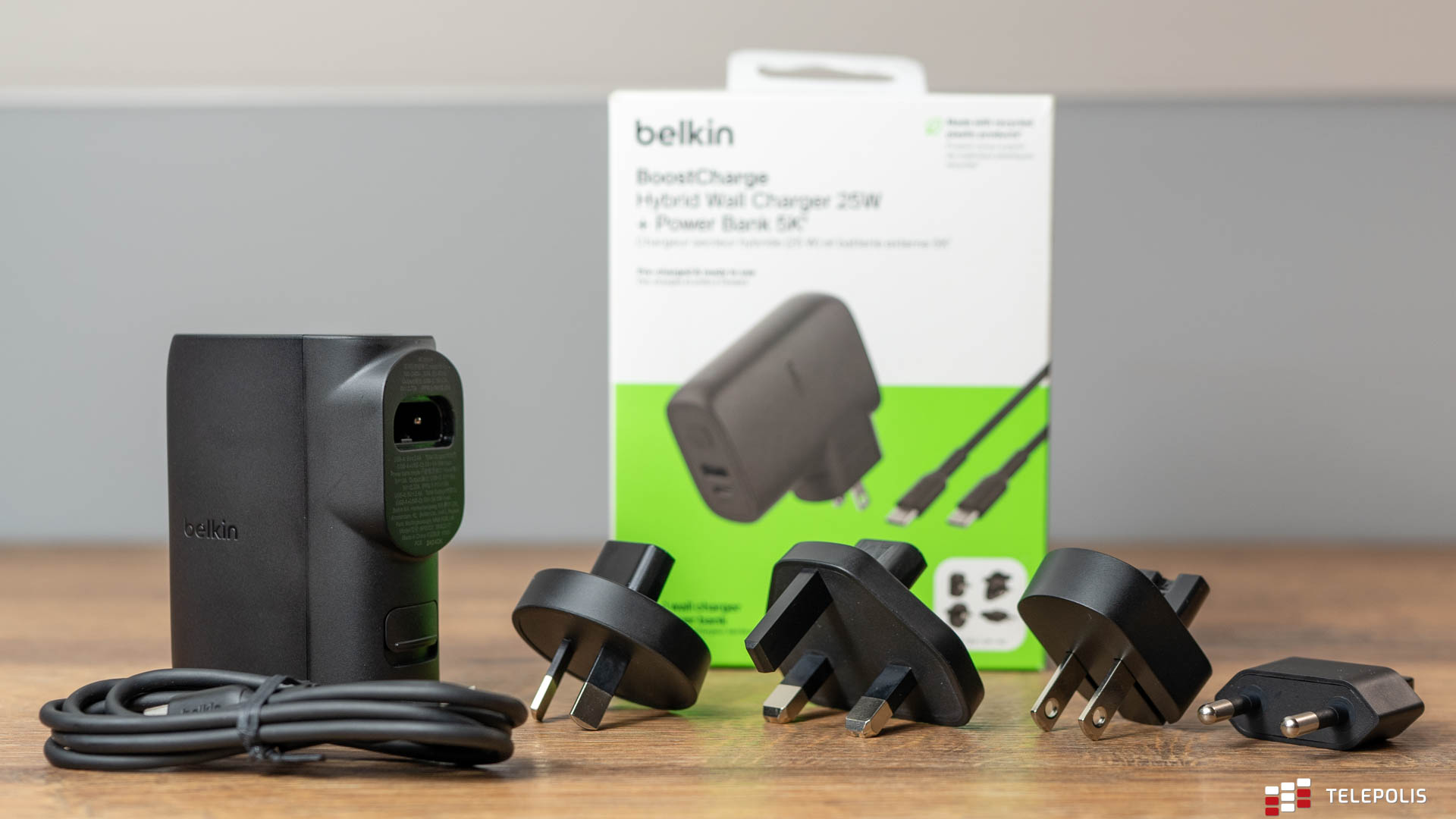 Belkin BoostCharge 2w1 naładuje Twój smartfon na całym świecie (test)