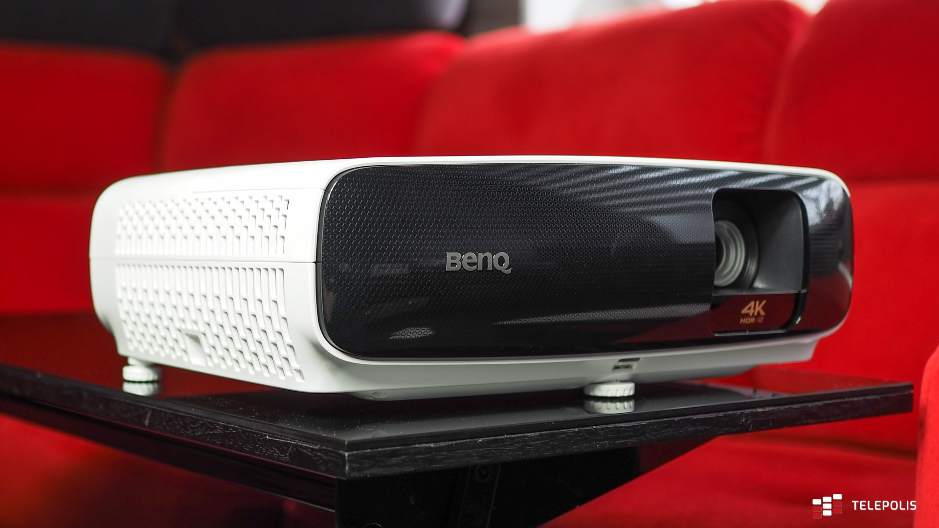BenQ TK810 - wszystkomający projektor do domowych rozrywek