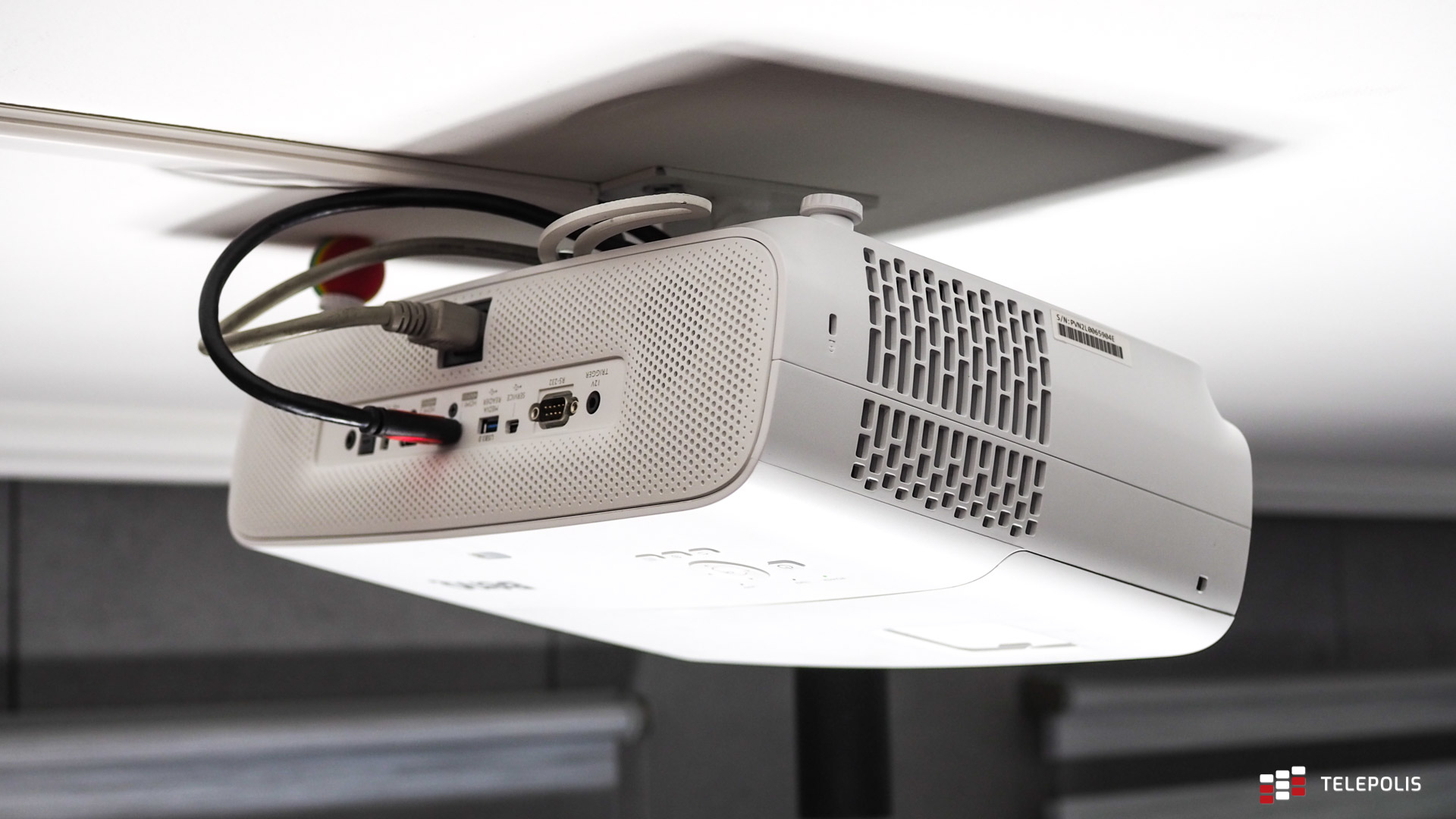 BenQ TK810 - wszystkomający projektor do domowych rozrywek