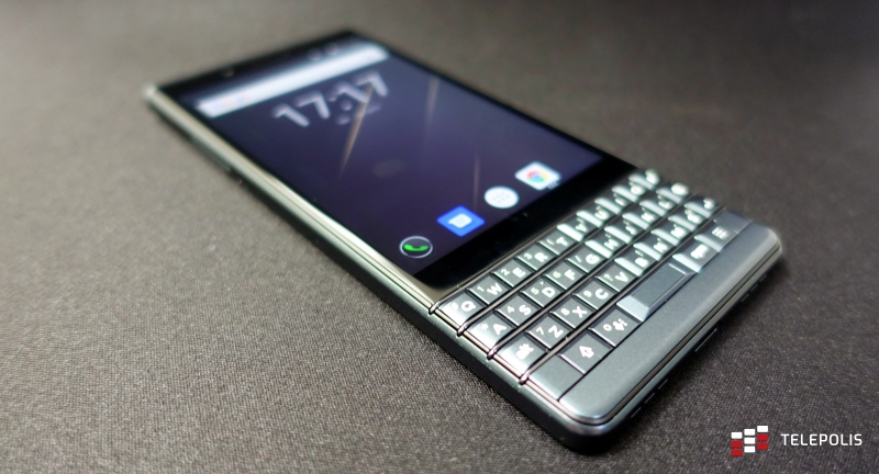 BlackBerry Key2 LE - czy klawiatura w smartfonie nadal ma sens?