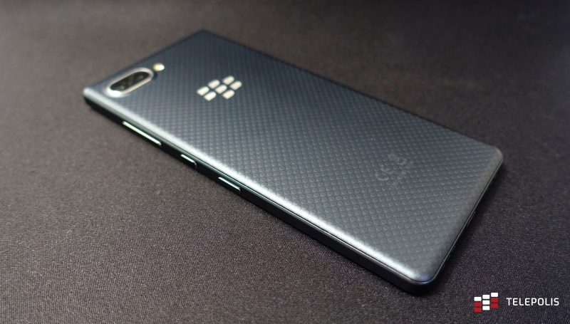 BlackBerry Key2 LE - czy klawiatura w smartfonie nadal ma sens?