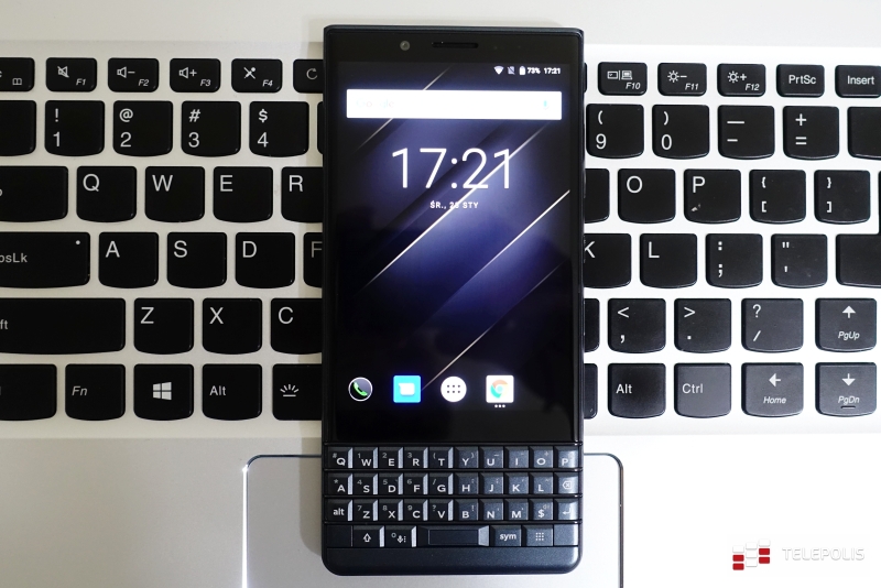 BlackBerry Key2 LE - czy klawiatura w smartfonie nadal ma sens?