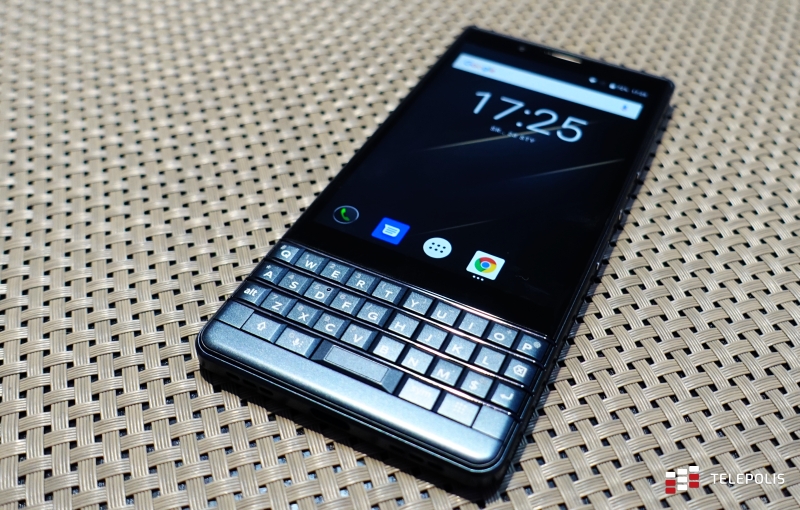 BlackBerry Key2 LE - czy klawiatura w smartfonie nadal ma sens?