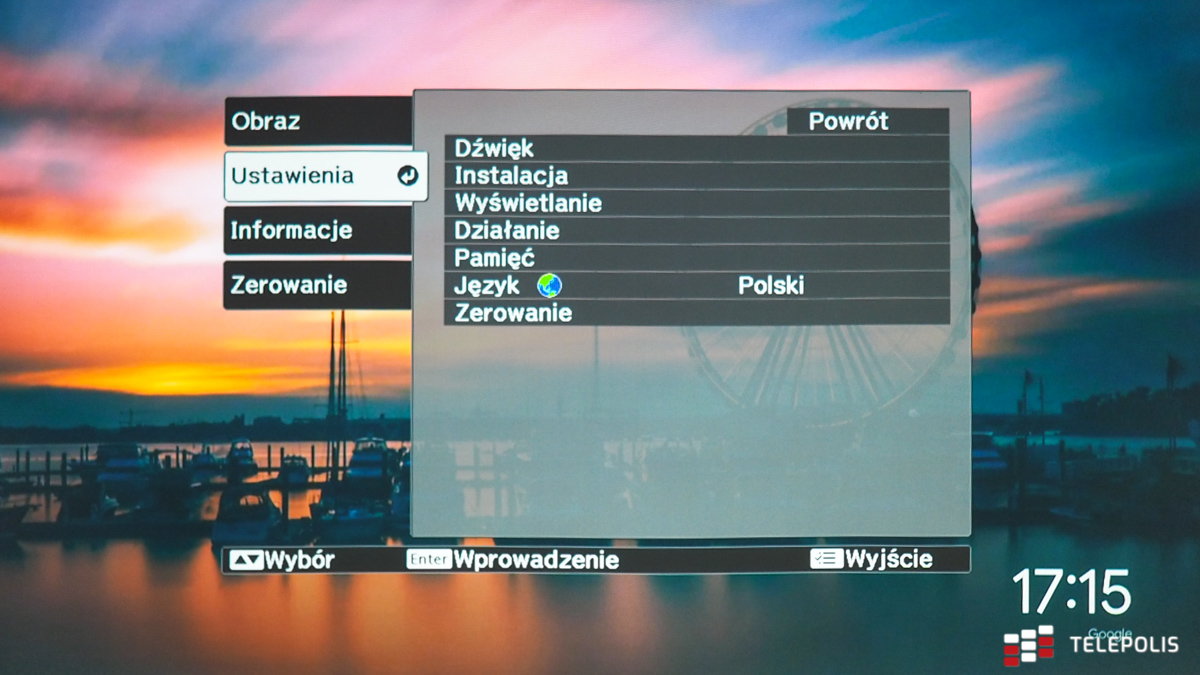 Epson EF-100W - test małego projektora, który łatwo zabrać ze sobą