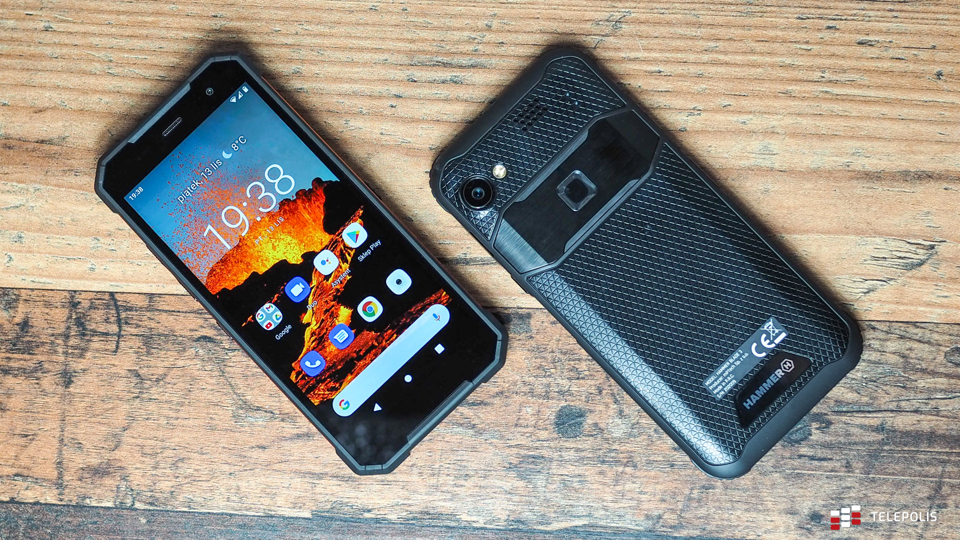 SIM vs. eSIM – wszystko, co musisz wiedzieć