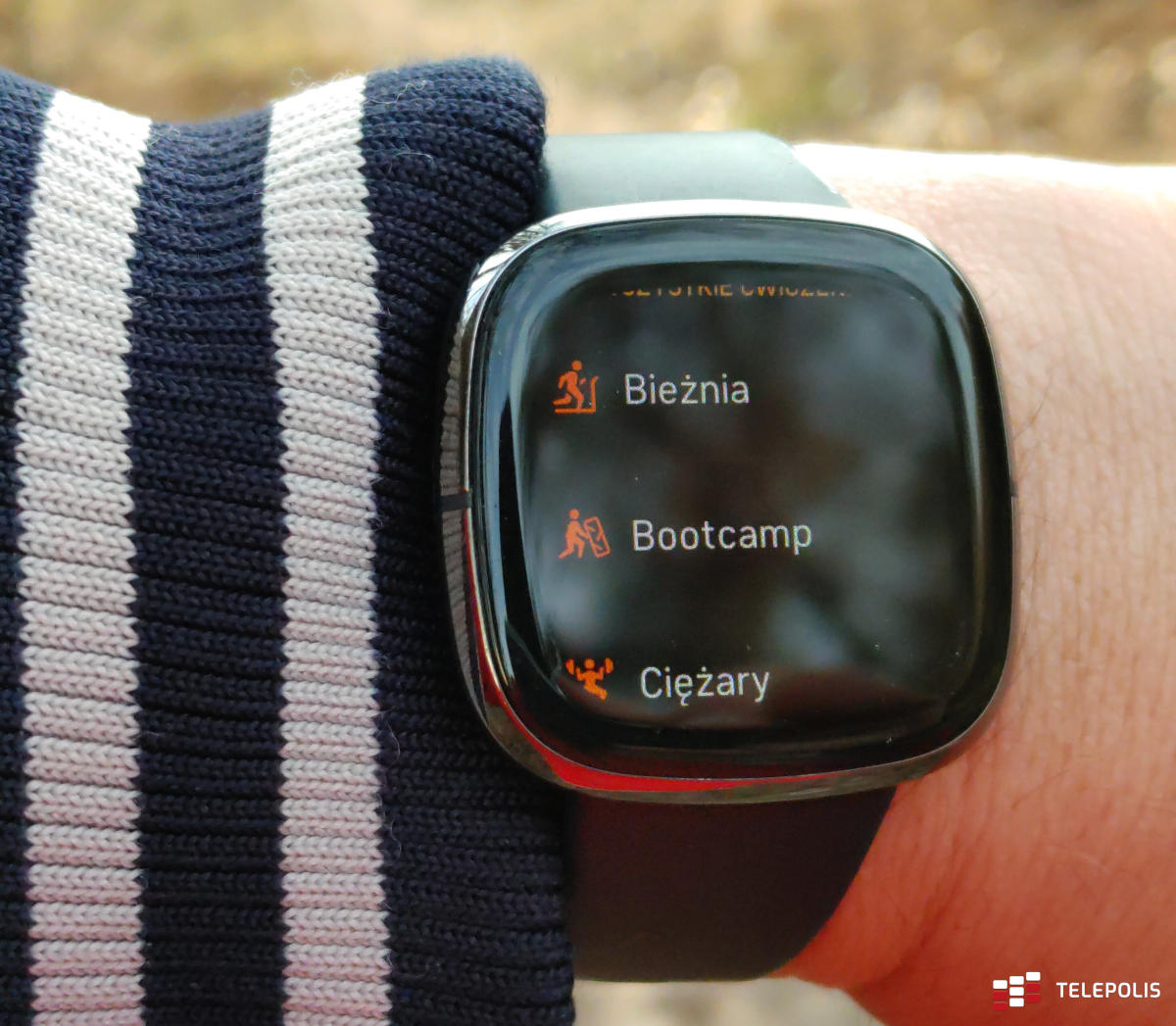 Fitbit Sense – smart zegarek z EKG. Zadbasz z nim o zdrowie i aktywność sportową