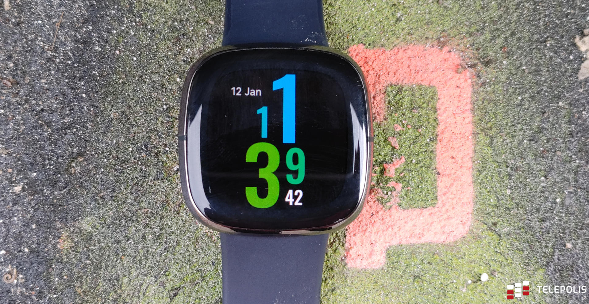 Fitbit Sense – smart zegarek z EKG. Zadbasz z nim o zdrowie i aktywność sportową