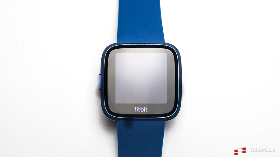 Fitbit Versa Lite - test prostego smartwatcha śledzącego naszą aktywność fizyczną