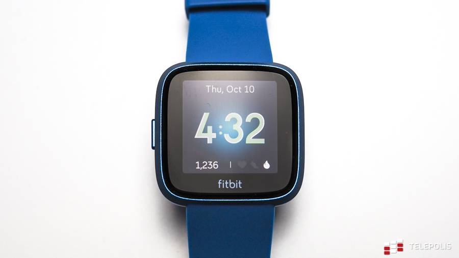 Fitbit Versa Lite - test prostego smartwatcha śledzącego naszą aktywność fizyczną
