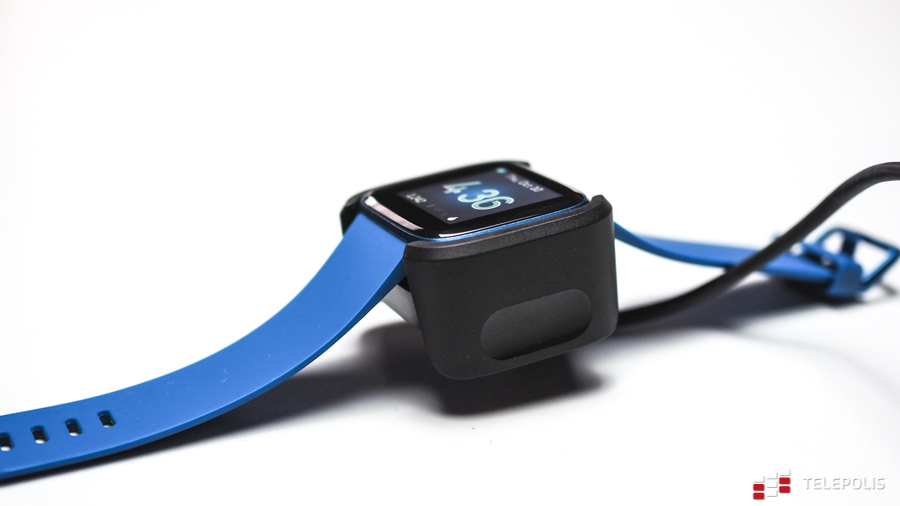 Fitbit Versa Lite - test prostego smartwatcha śledzącego naszą aktywność fizyczną