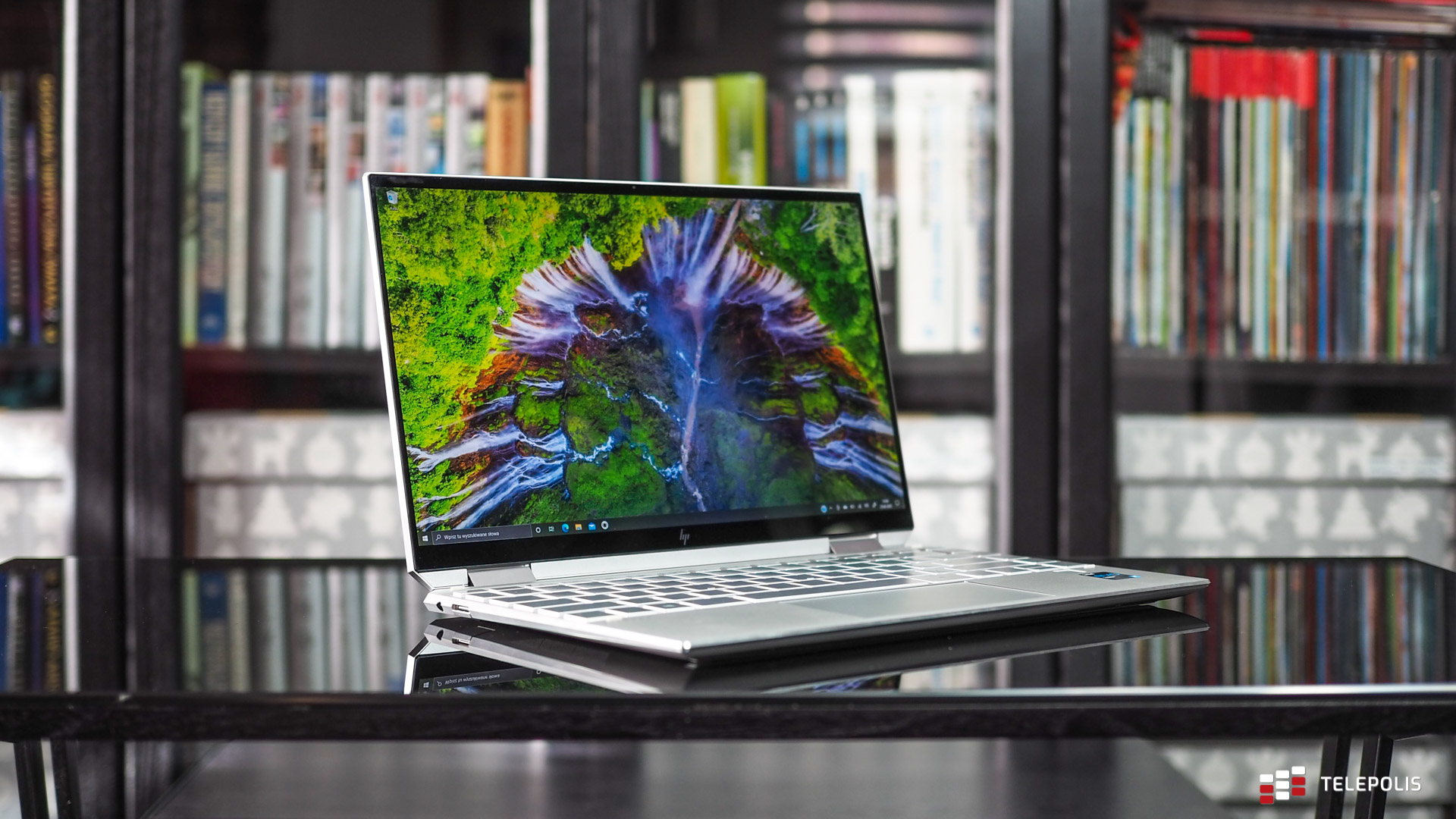 HP Spectre x360 13 - ultramobilny laptop, idealny do zdalnej pracy