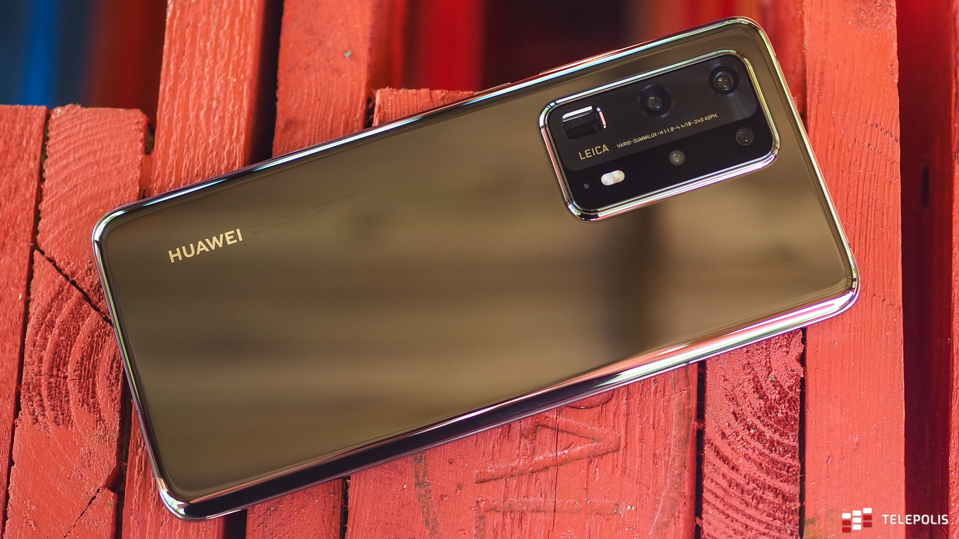 Huawei P40 Pro+ - cyfrowy aparat fotograficzny z funkcją smartfonu