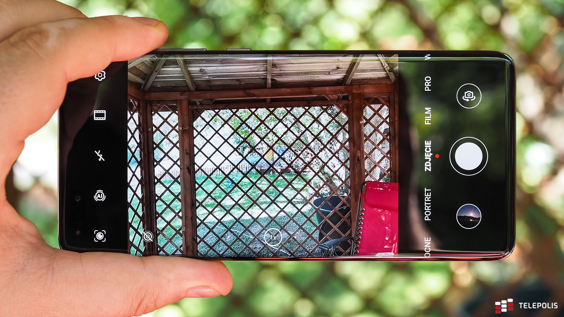 Huawei P40 Pro+ - cyfrowy aparat fotograficzny z funkcją smartfonu