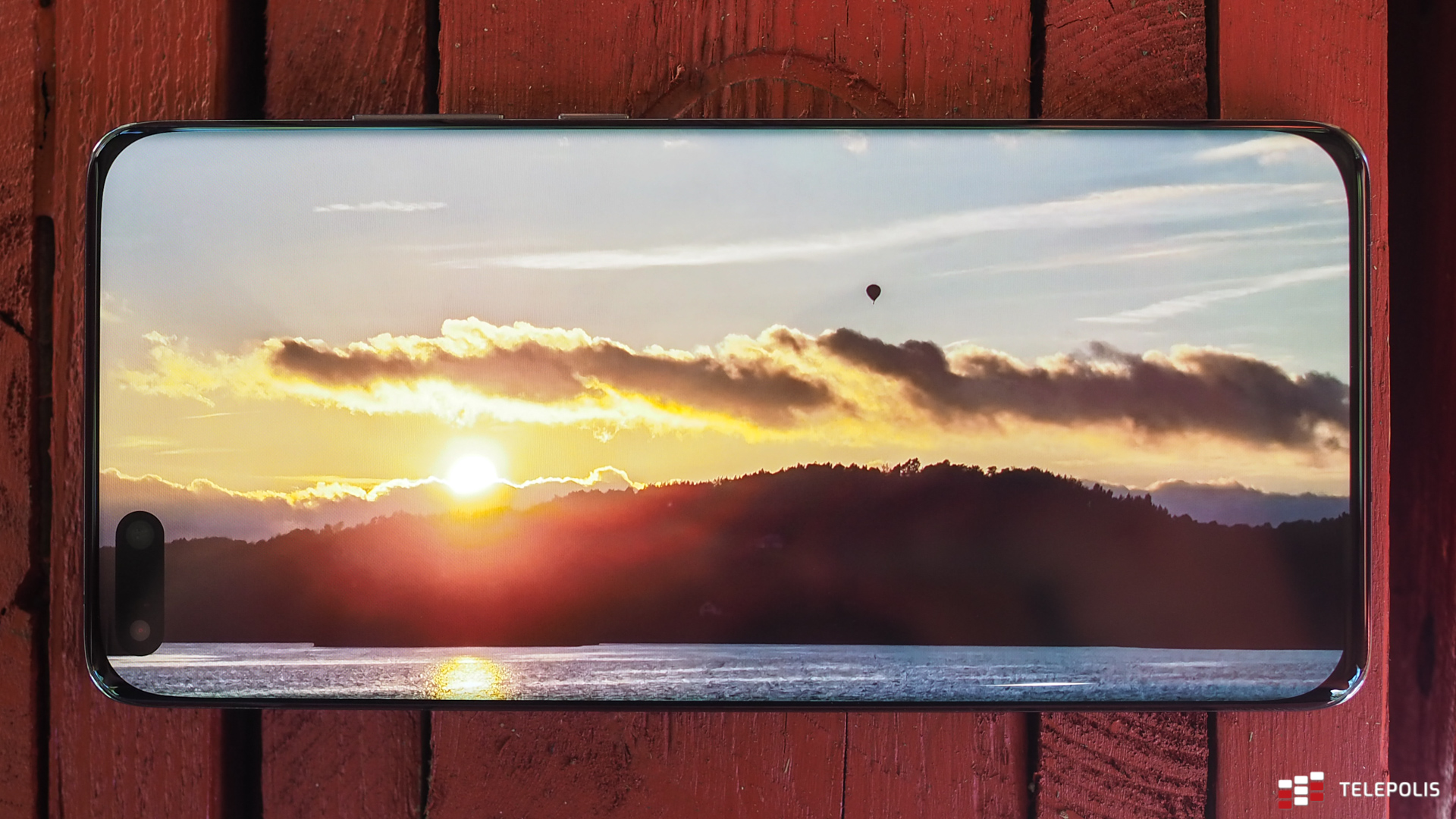 Huawei P40 Pro+ - cyfrowy aparat fotograficzny z funkcją smartfonu