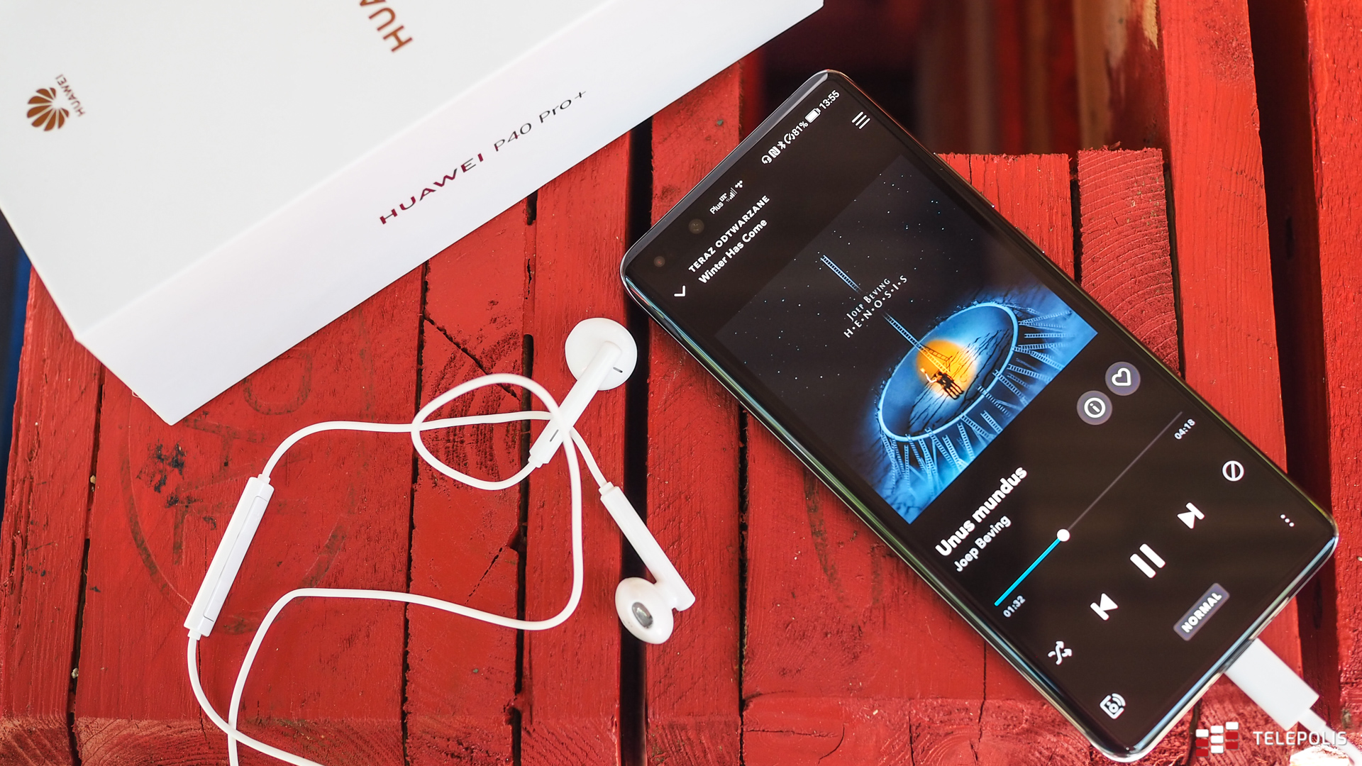 Huawei P40 Pro+ - cyfrowy aparat fotograficzny z funkcją smartfonu