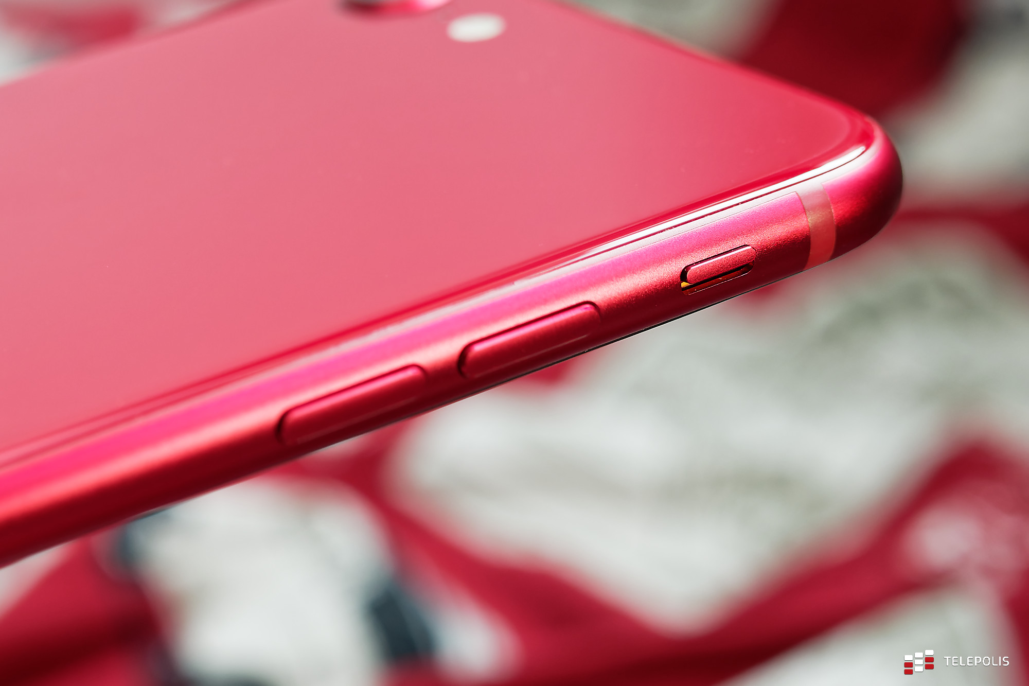 iPhone SE 2022 wygląda żałośnie, ale w niczym to nie przeszkadza