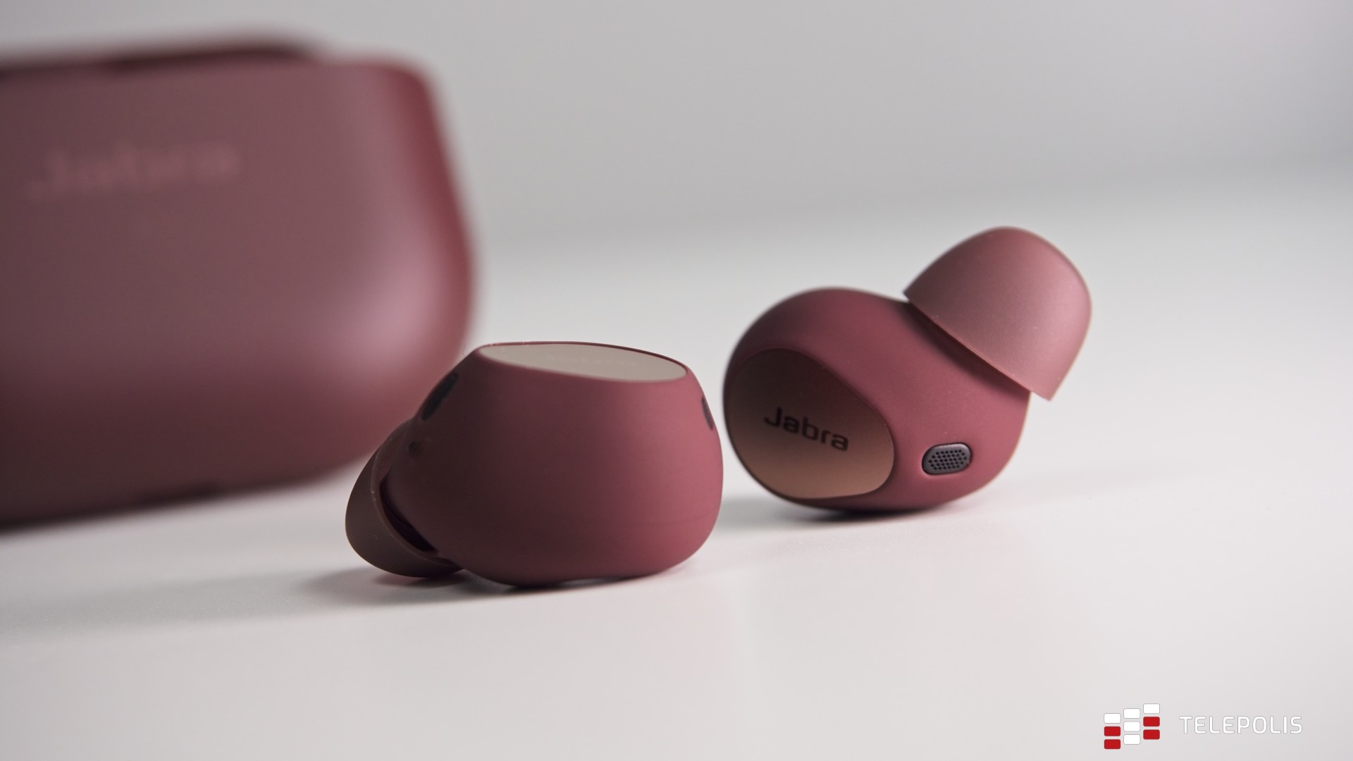 Pokochałbym te słuchawki, gdyby nie jeden detal. Test Jabra Elite 10