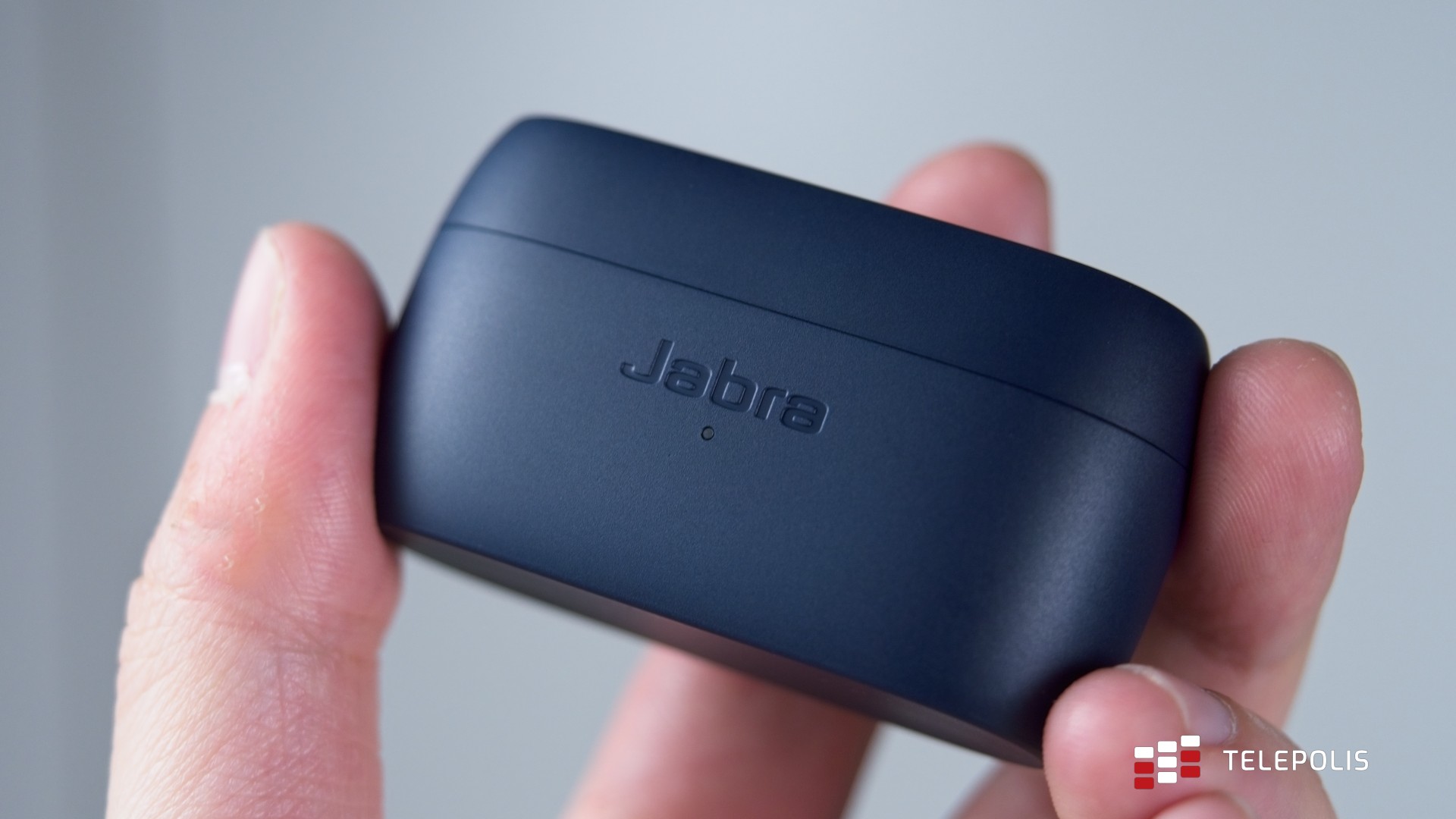 Jabra Elite 4 - tańsze słuchawki nie mają sensu (test)