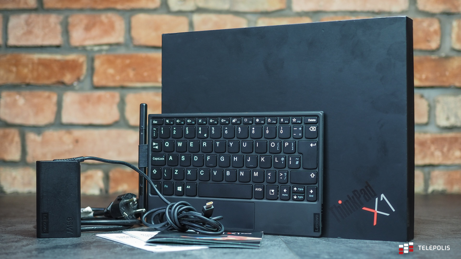 Lenovo ThinkPad X1 Fold – mały laptop, który daje mnóstwo funu