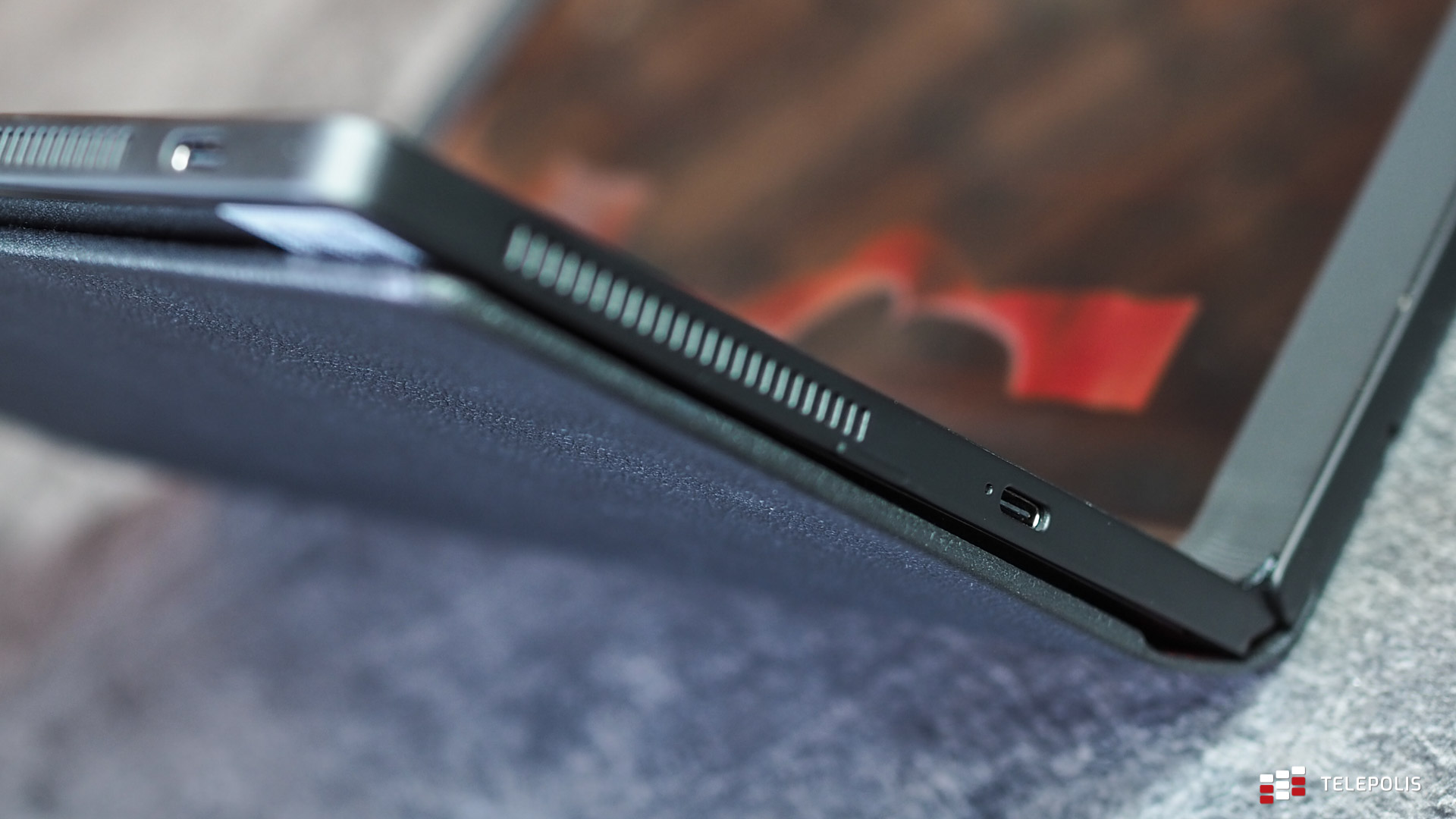 Lenovo ThinkPad X1 Fold – mały laptop, który daje mnóstwo funu